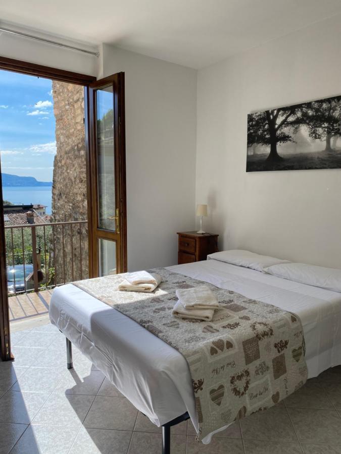 Agora' Home Gardone Riviera Εξωτερικό φωτογραφία